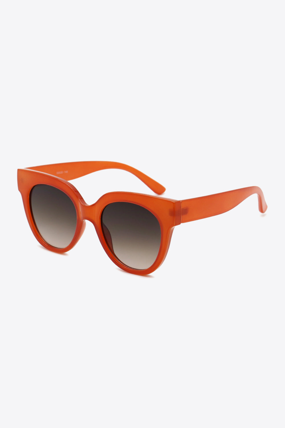 Liza Round  Red Sunglasses